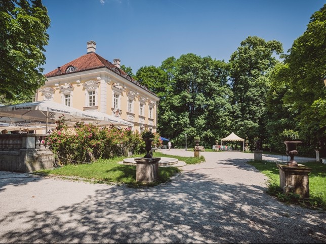 Restaurant Zum Ferdinand Im Bamberger Haus Munich Photos On